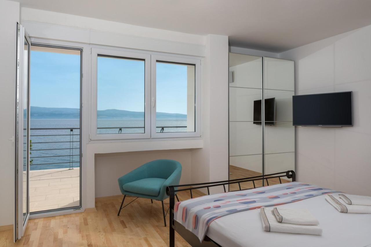 Absolute Beach Villa Омиш Экстерьер фото