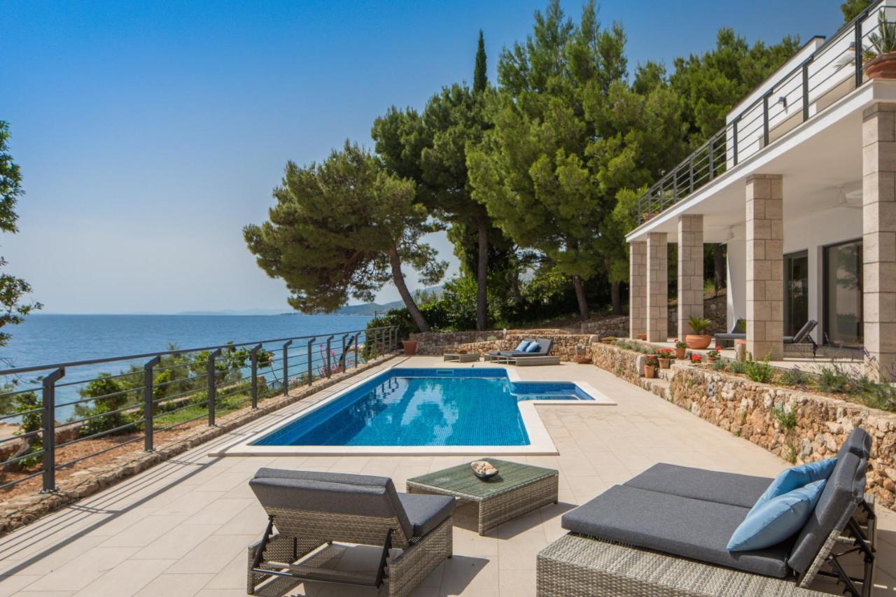 Absolute Beach Villa Омиш Экстерьер фото