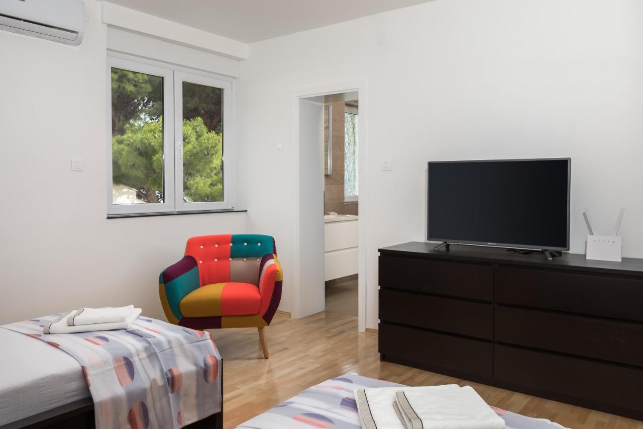 Absolute Beach Villa Омиш Экстерьер фото